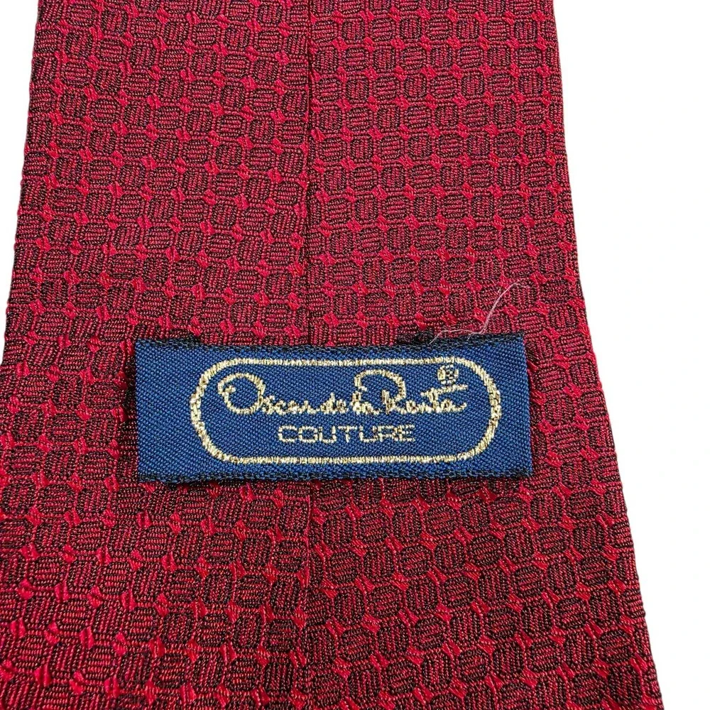 Oscar de la Renta Silk Jacquard Geometric Pattern Red Necktie Men's‎ Formal Work